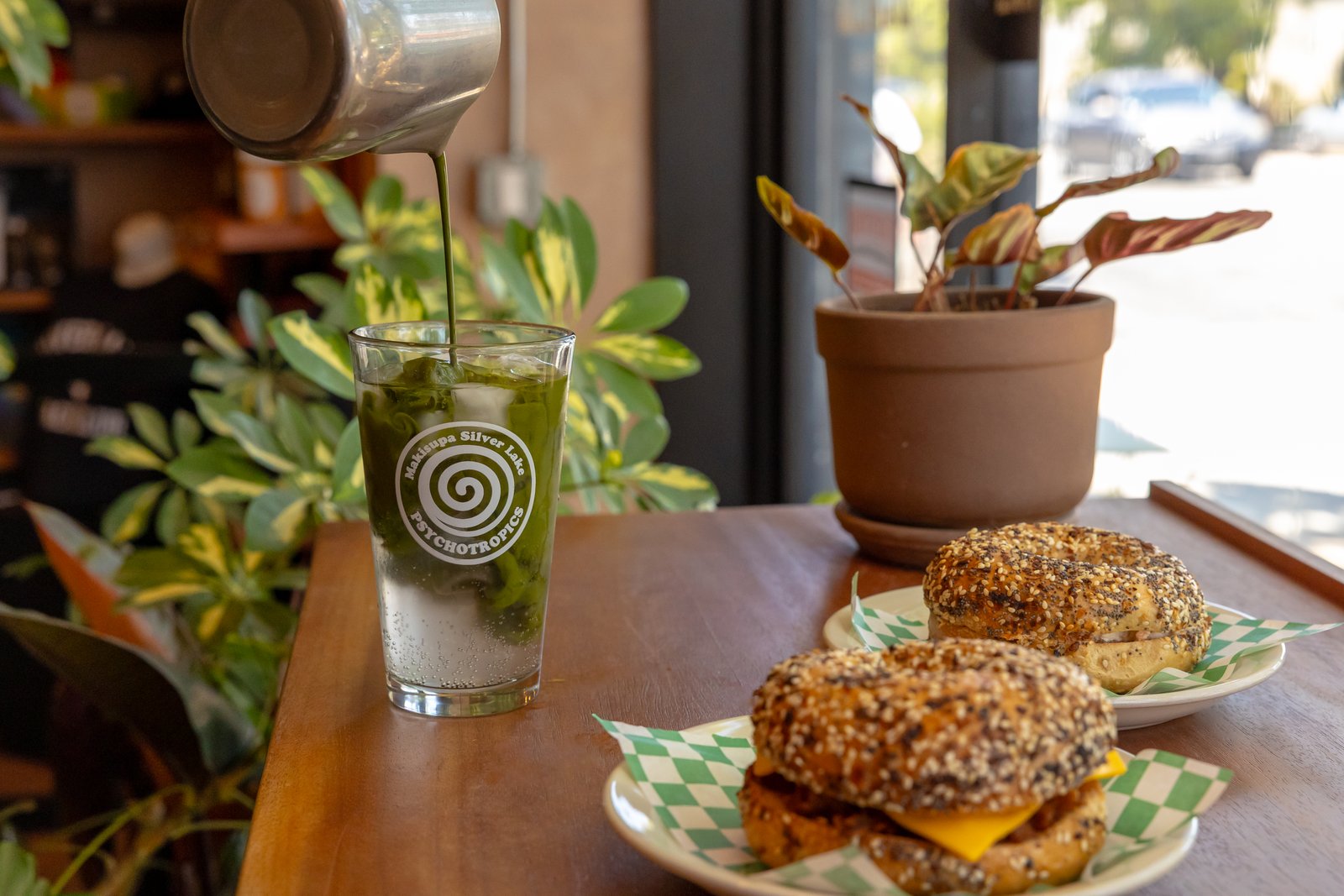 Food & Beverage — 16