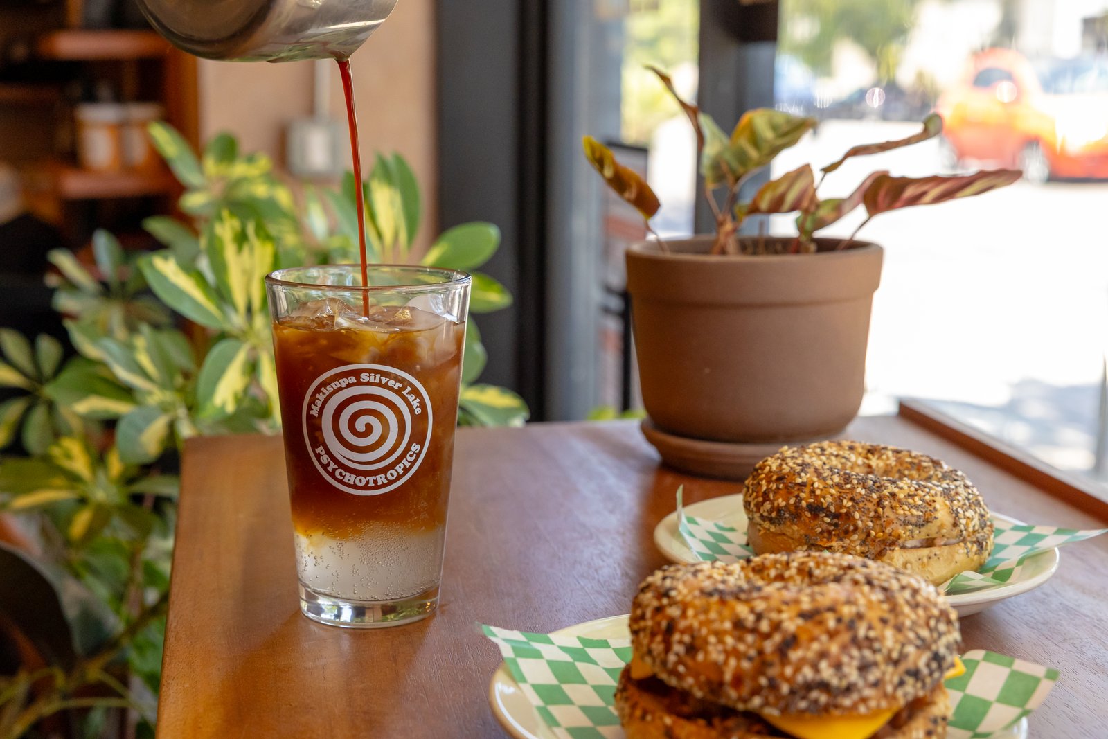 Food & Beverage — 17