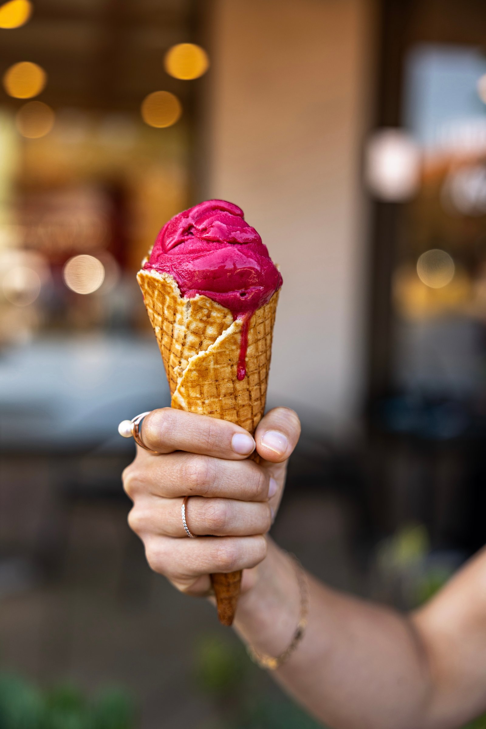 Food & Beverage — 22